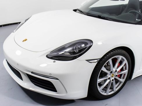 Used 2024 Porsche 718 Boxster S RWD image 31