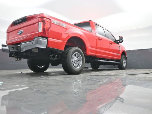 Used 2019 Ford F250 Lariat w/ Lariat Value Package AWD/4WD image 37