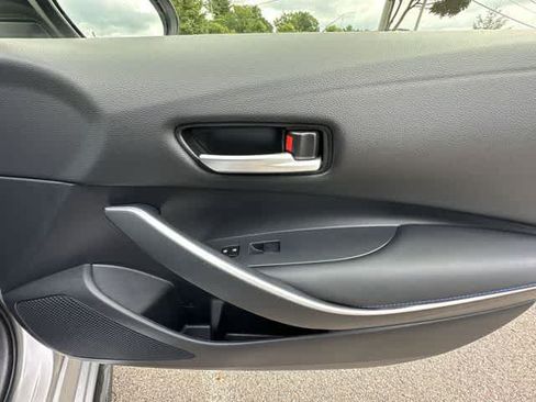Used 2021 Toyota Corolla SE w/ Carpet Mat Package (TMS) FWD image 21