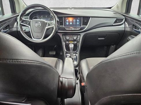 Used 2020 Buick Encore Preferred image 16