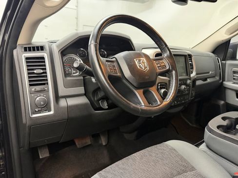 Used 2018 RAM 1500 Big Horn AWD/4WD image 4