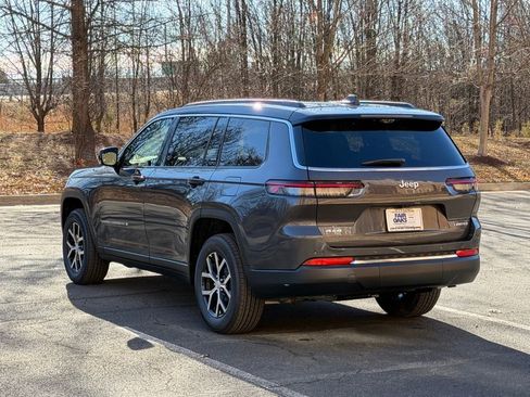 New 2025 Jeep Grand Cherokee L Limited image 9