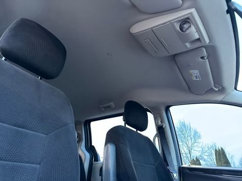 Used 2013 Dodge Grand Caravan American Value Package image 27