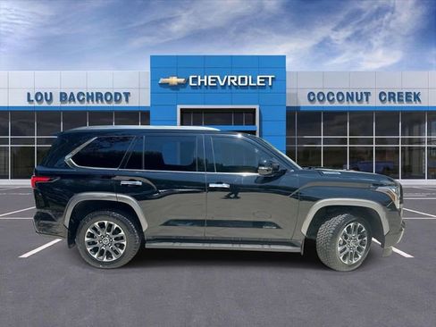 Used 2024 Toyota Sequoia Limited AWD/4WD image 9