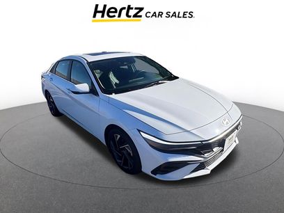 Used 2025 Hyundai Elantra Limited