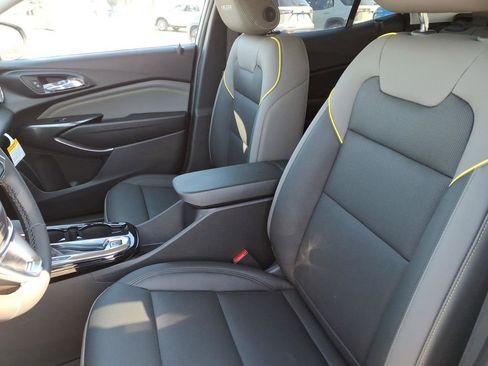 New 2026 Chevrolet Trax ACTIV w/ Driver Confidence Package image 4