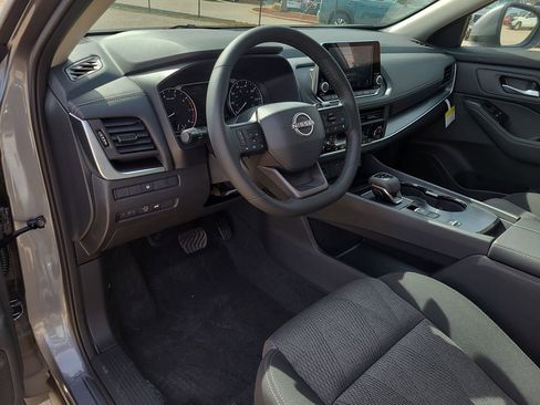 New 2026 Nissan Rogue SV w/ Cold Weather Package FWD image 13