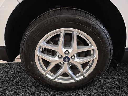 Used 2022 Ford Edge SEL w/ Convenience Package image 40