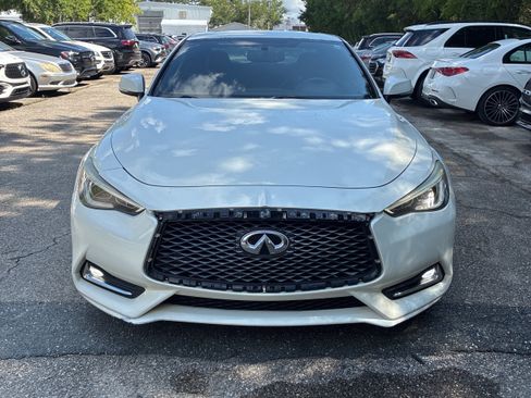 Used 2017 INFINITI Q60 Red Sport 400 RWD image 12