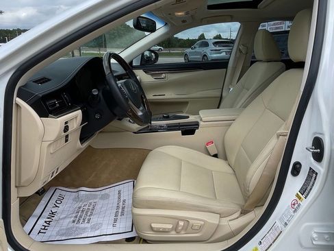 Used 2013 Lexus ES 350 w/ Premium Pkg FWD image 16