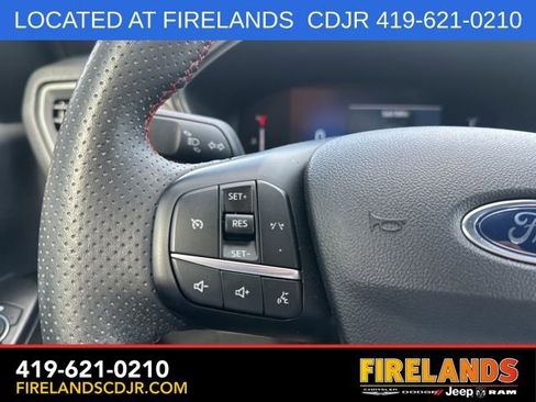 Used 2023 Ford Escape ST-Line Select AWD/4WD image 26