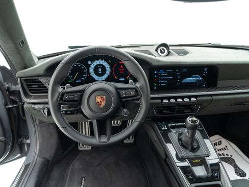 Certified 2026 Porsche 911 GT3 RWD image 30