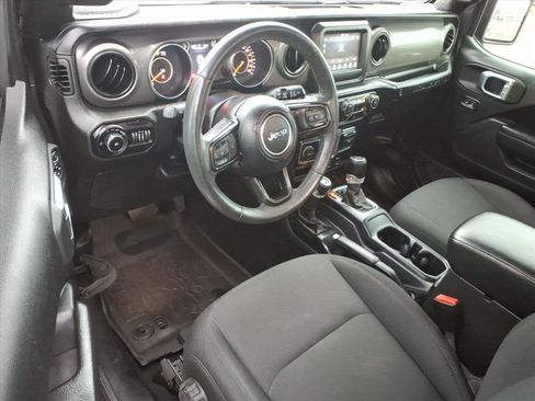 Used 2022 Jeep Wrangler Sport AWD/4WD image 16
