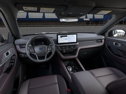 New 2026 Ford Explorer Platinum w/ LUX Leather Package AWD/4WD image 9