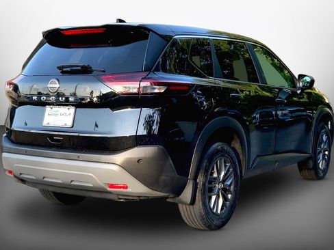 Used 2023 Nissan Rogue S FWD image 14
