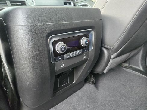 Used 2024 Chevrolet Tahoe Premier image 28