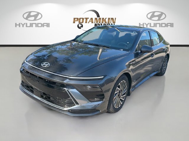 New 2026 Hyundai Sonata SEL FWD image 1