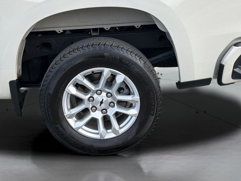 Used 2026 Chevrolet Silverado 1500 RST RWD image 16