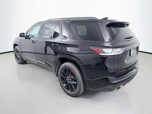 Used 2021 Chevrolet Traverse Premier w/ Redline Edition FWD image 5