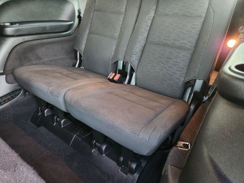 Used 2021 Dodge Durango GT image 32