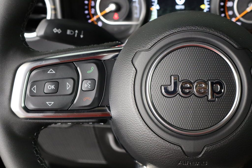 New 2027 Jeep Wrangler Unlimited Sahara AWD/4WD image 8