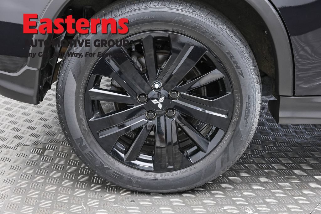 Used 2023 Mitsubishi Outlander Sport LE AWD/4WD image 30