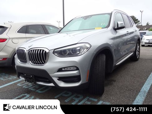 Used 2019 BMW X3 sDrive30i RWD image 3