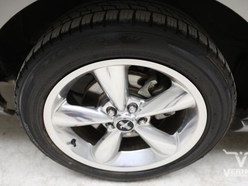Used 2009 Ford Mustang GT RWD image 24