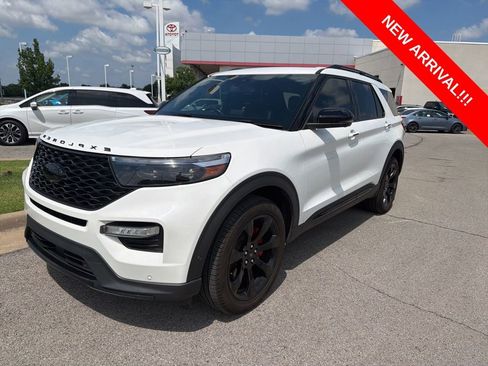 Used 2020 Ford Explorer ST w/ ST Street Pack AWD/4WD image 3