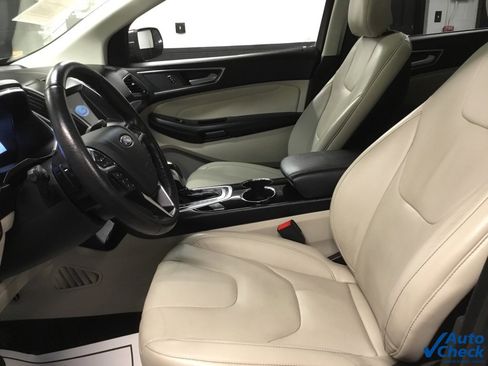 Used 2017 Ford Edge Titanium w/ Equipment Group 302A image 24