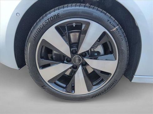 Used 2025 Audi A5 2.0T Premium w/ Convenience Package image 21