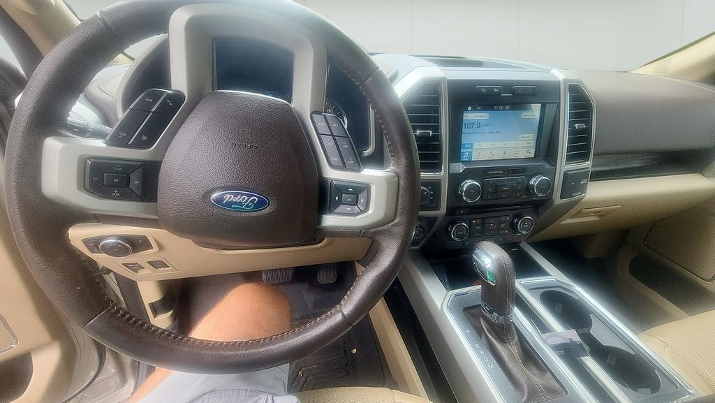 Used 2018 Ford F150 Lariat AWD/4WD image 14