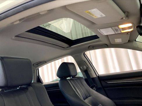 Used 2019 Honda Accord EX-L image 27