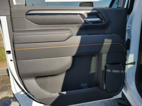 New 2026 GMC Sierra 3500 AT4 w/ AT4 Premium Plus Package image 10