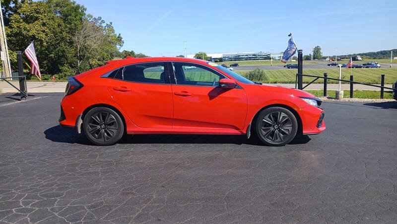 Used 2018 Honda Civic EX image 1