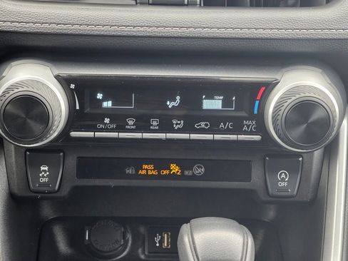 Used 2024 Toyota RAV4 LE image 15