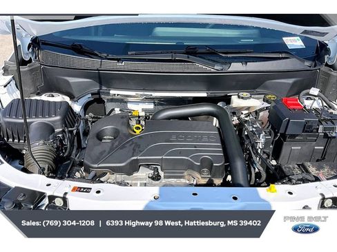 Used 2025 Chevrolet Equinox LT w/ Safety and Technology Package AWD/4WD image 8