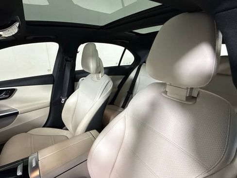 Used 2023 Mercedes-Benz C 300 Sedan image 14