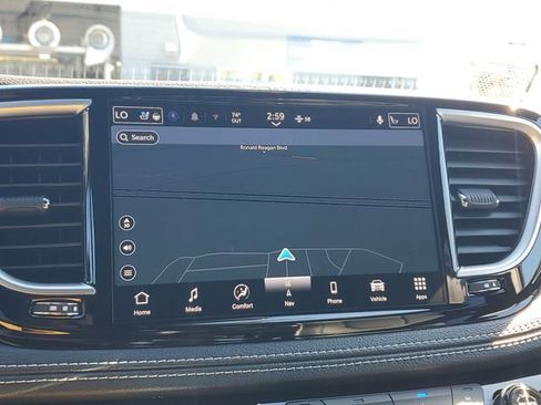 New 2026 Chrysler Pacifica Limited w/ S Appearance Package image 27