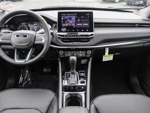 New 2026 Jeep Compass Limited image 12