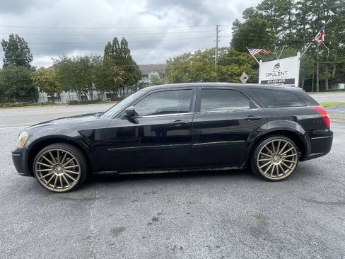 Used 2006 Dodge Magnum SE RWD image 3