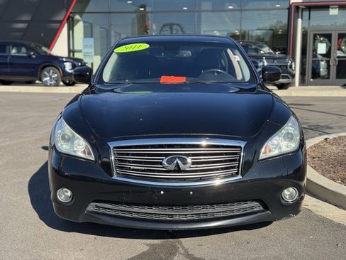 Used 2011 INFINITI M37 w/ Premium Pkg image 6