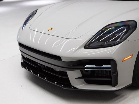 New 2026 Porsche Panamera GTS AWD/4WD image 32