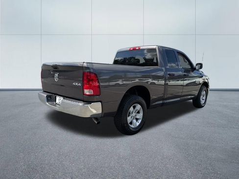 Used 2024 RAM 1500 Classic SLT AWD/4WD image 4