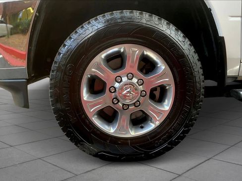 Used 2024 RAM 3500 Big Horn image 10