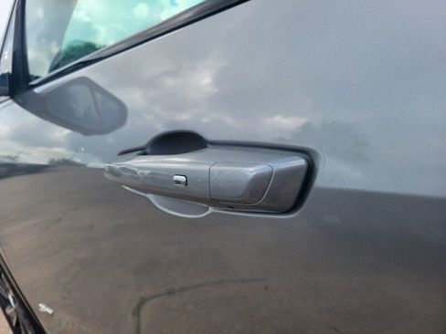Used 2026 Buick Enclave Sport Touring FWD image 9