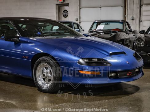 Used 1994 Chevrolet Camaro Z28 image 13