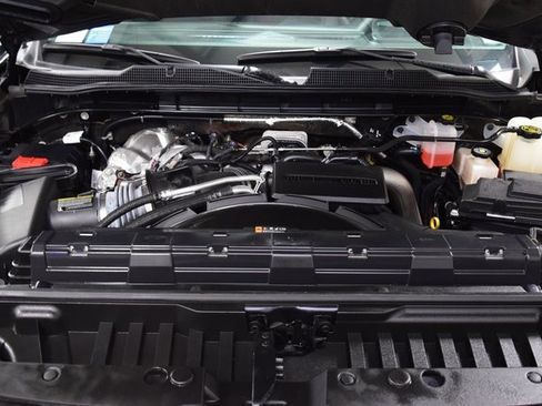 Certified 2024 Chevrolet Silverado 2500 LTZ w/ LTZ Premium Package image 33