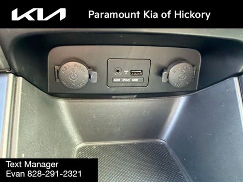 Used 2011 Kia Sorento EX w/ Premium Pkg FWD image 25