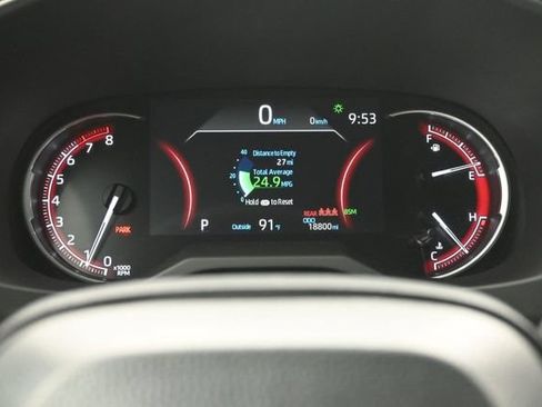 Used 2025 Toyota RAV4 XLE FWD image 13
